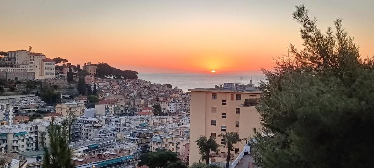 Tuo Pallino San Remo Buitenkant foto