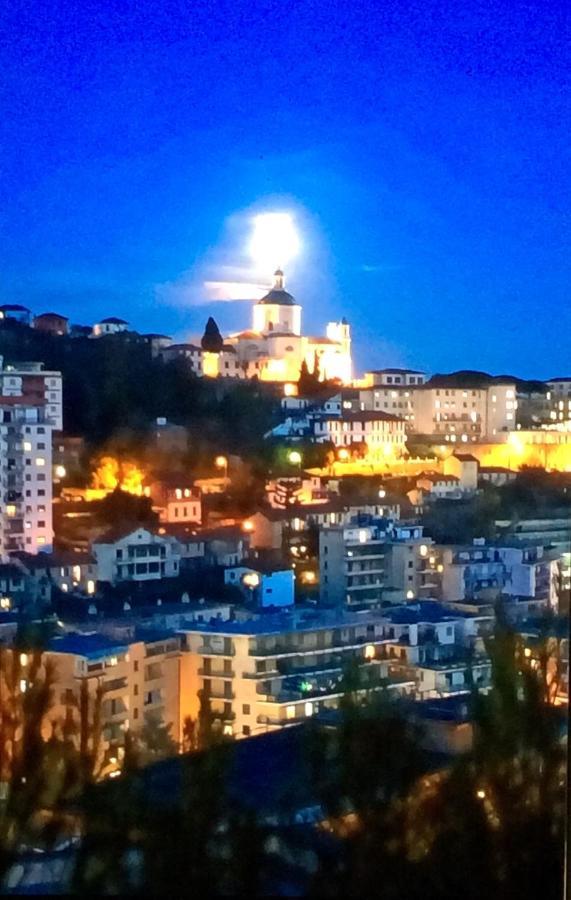 Tuo Pallino San Remo Buitenkant foto