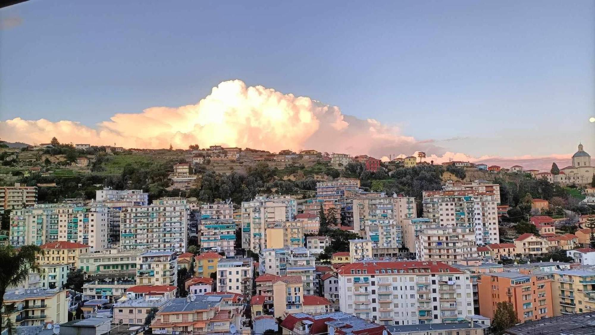 Tuo Pallino San Remo Buitenkant foto